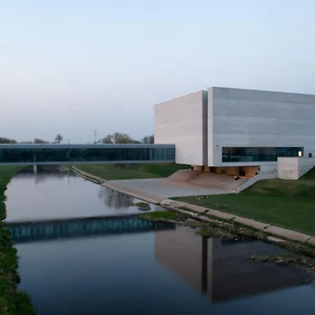 Studio In The Center Poznan Exterior photo